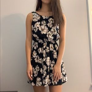 floral tie back dress!